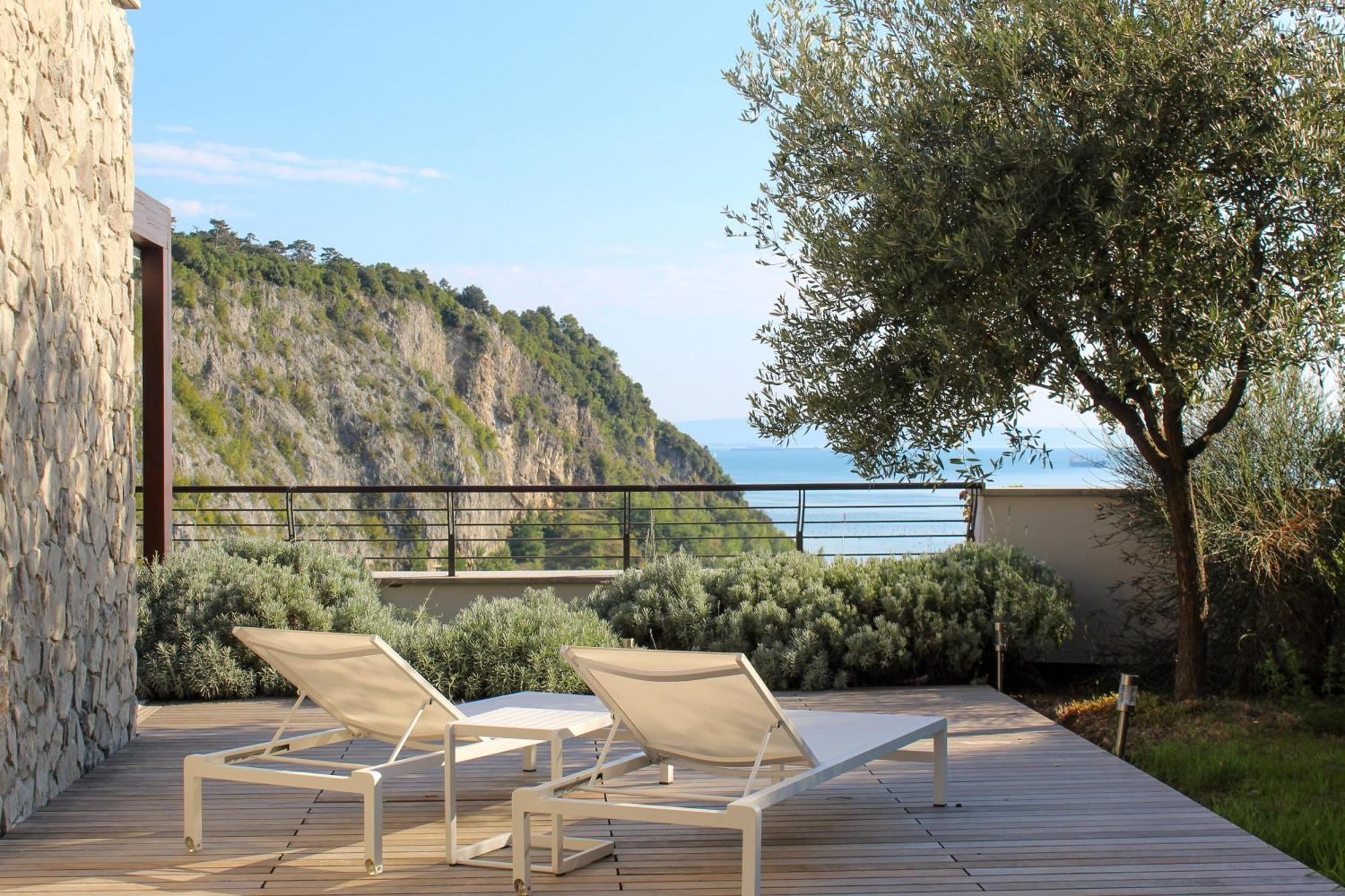 Portopiccolo Apartments Gemma Nel Golfo Di Trieste - With Beach Included Sistiana Bagian luar foto